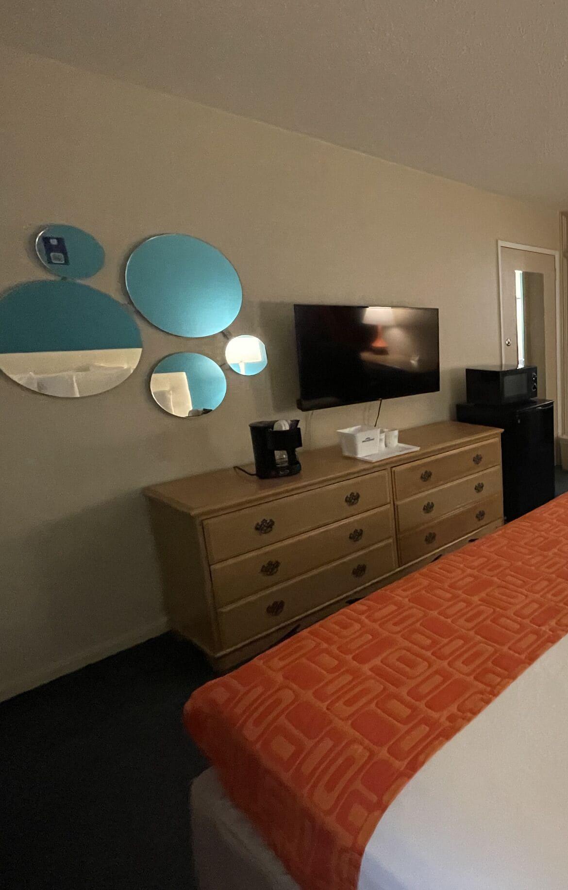 Howard Johnson By Wyndham Bakersfield Buitenkant foto