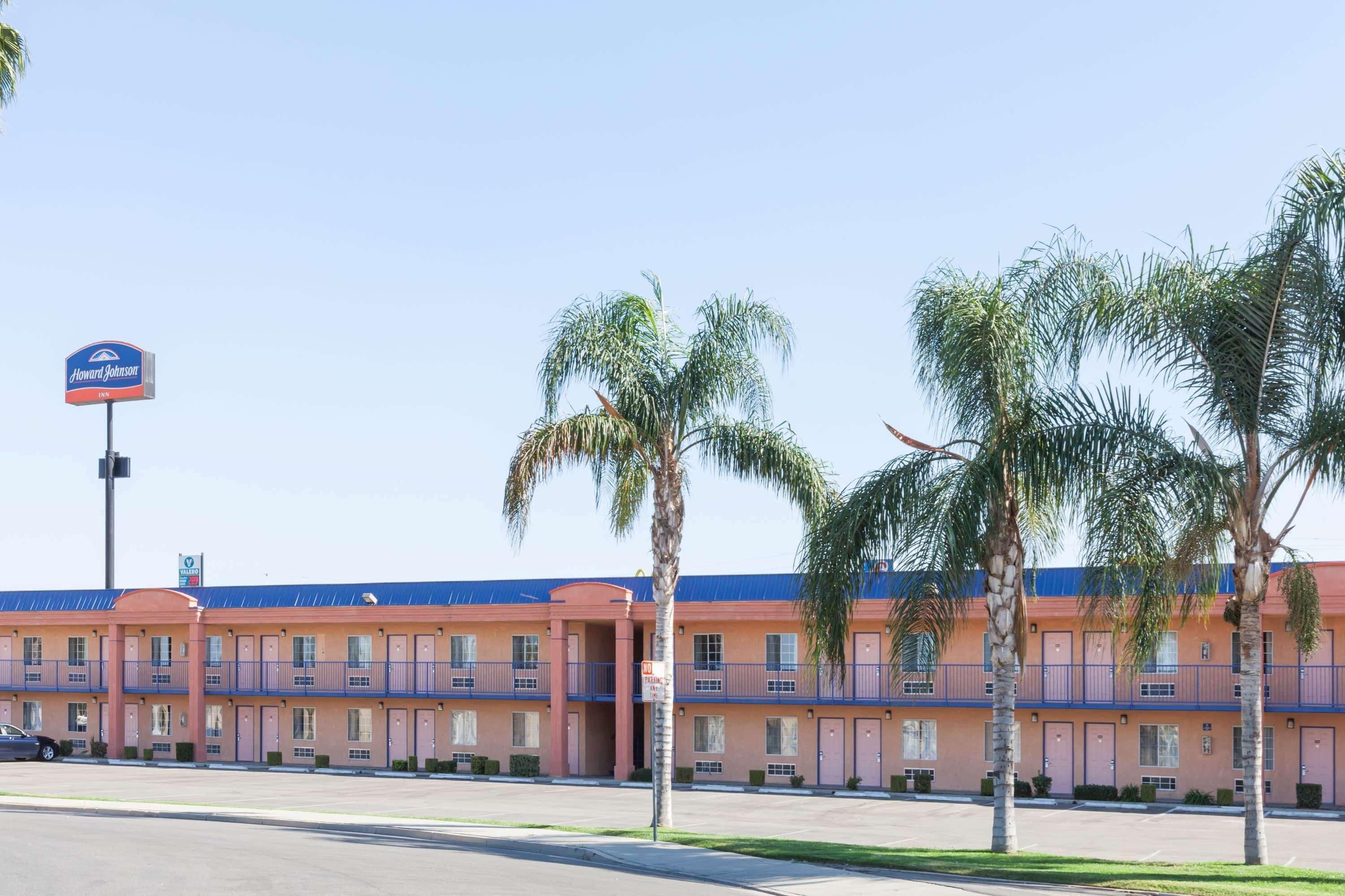 Howard Johnson By Wyndham Bakersfield Buitenkant foto