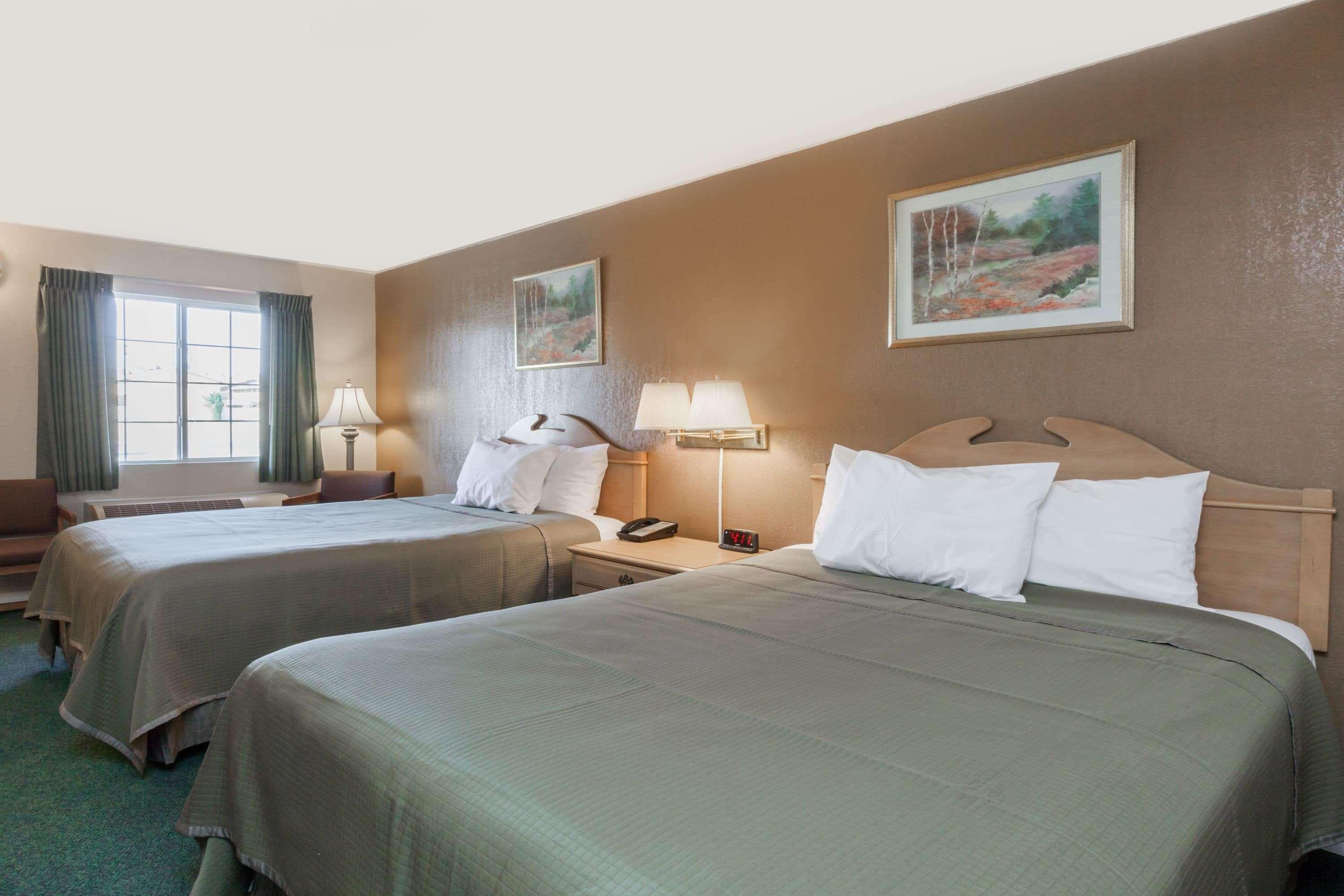 Howard Johnson By Wyndham Bakersfield Buitenkant foto